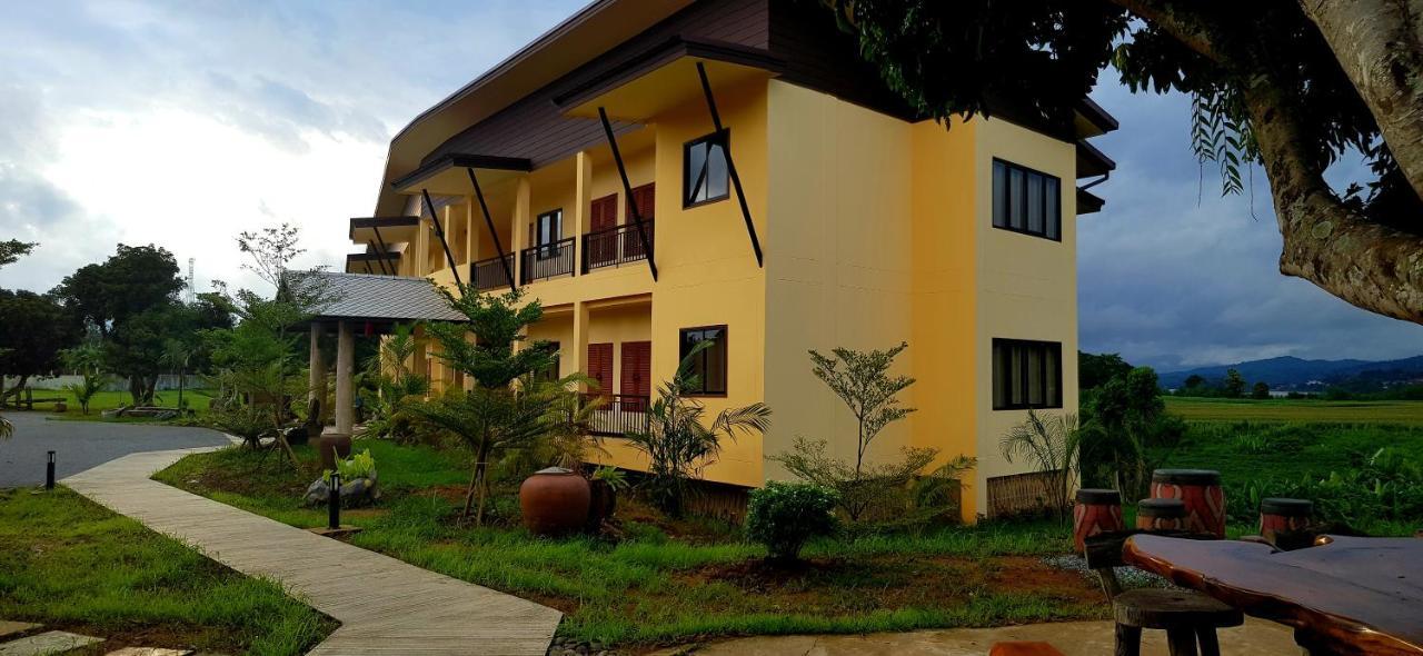 Baan Sakuna Hotel Chiang Khong Exterior photo