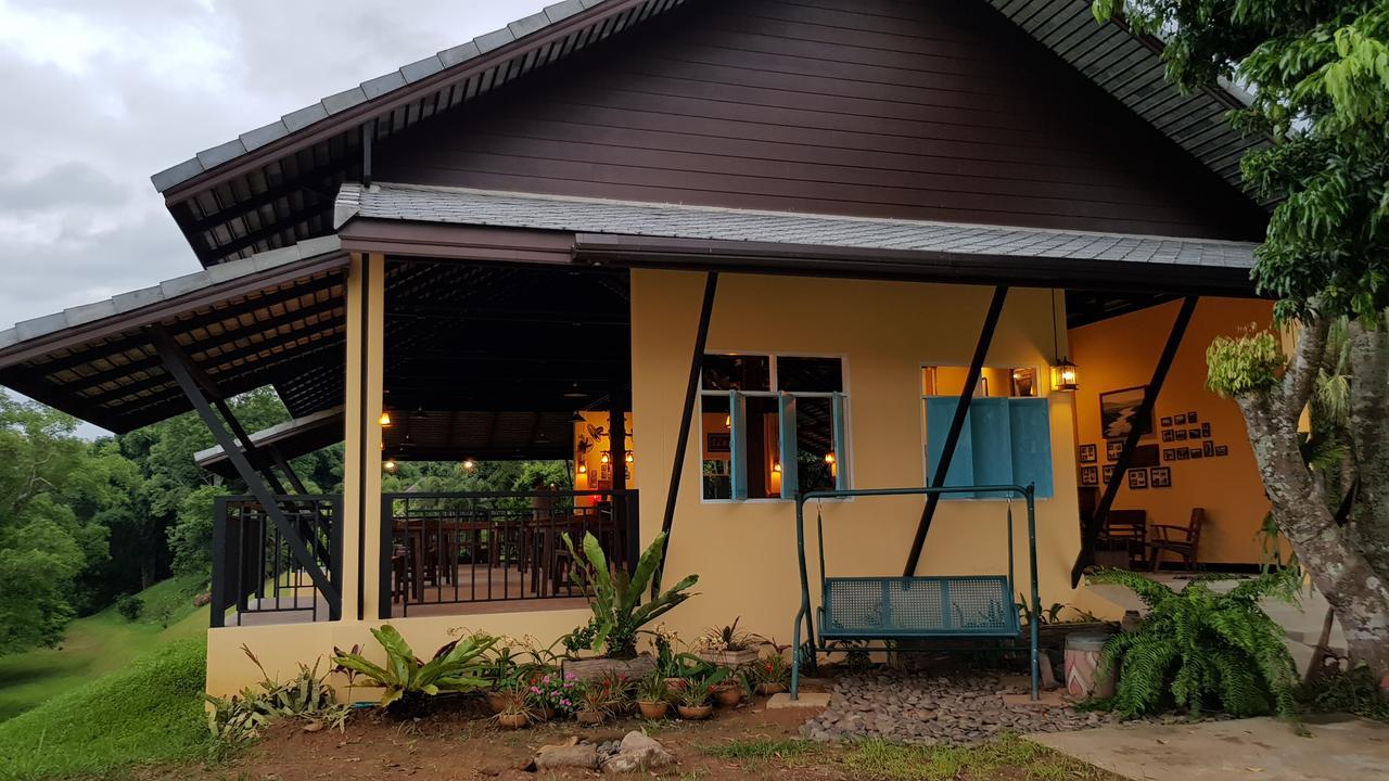 Baan Sakuna Hotel Chiang Khong Exterior photo